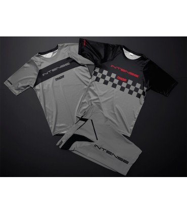 SHORT INTENSE GRAY 30