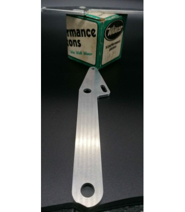 patte de fixation maitre cylindre pour 4lo