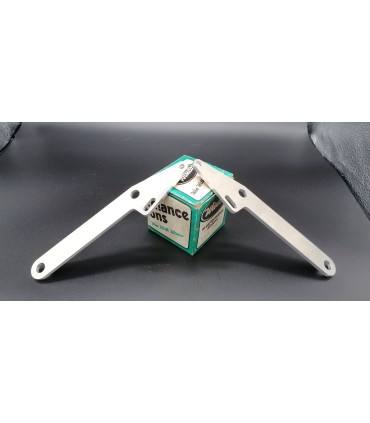 patte de fixation maitre cylindre pour 4lo