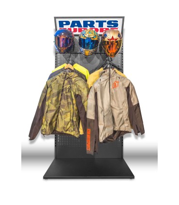 WALL DISPLAY WITH BANNER