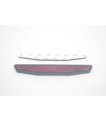 REFLECTOR ADHESIVE RED