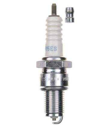 SPARK PLUG NGK BPR5ES