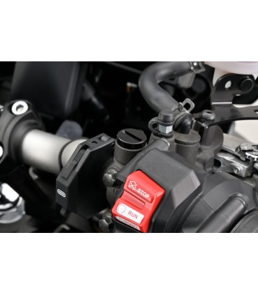 MIRROR PLUG BOLT BLACK LEFT