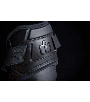KNEE FIELD ARMOR3 BK L/XL