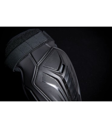 ELBOW FIELD ARMR3 BK S/M